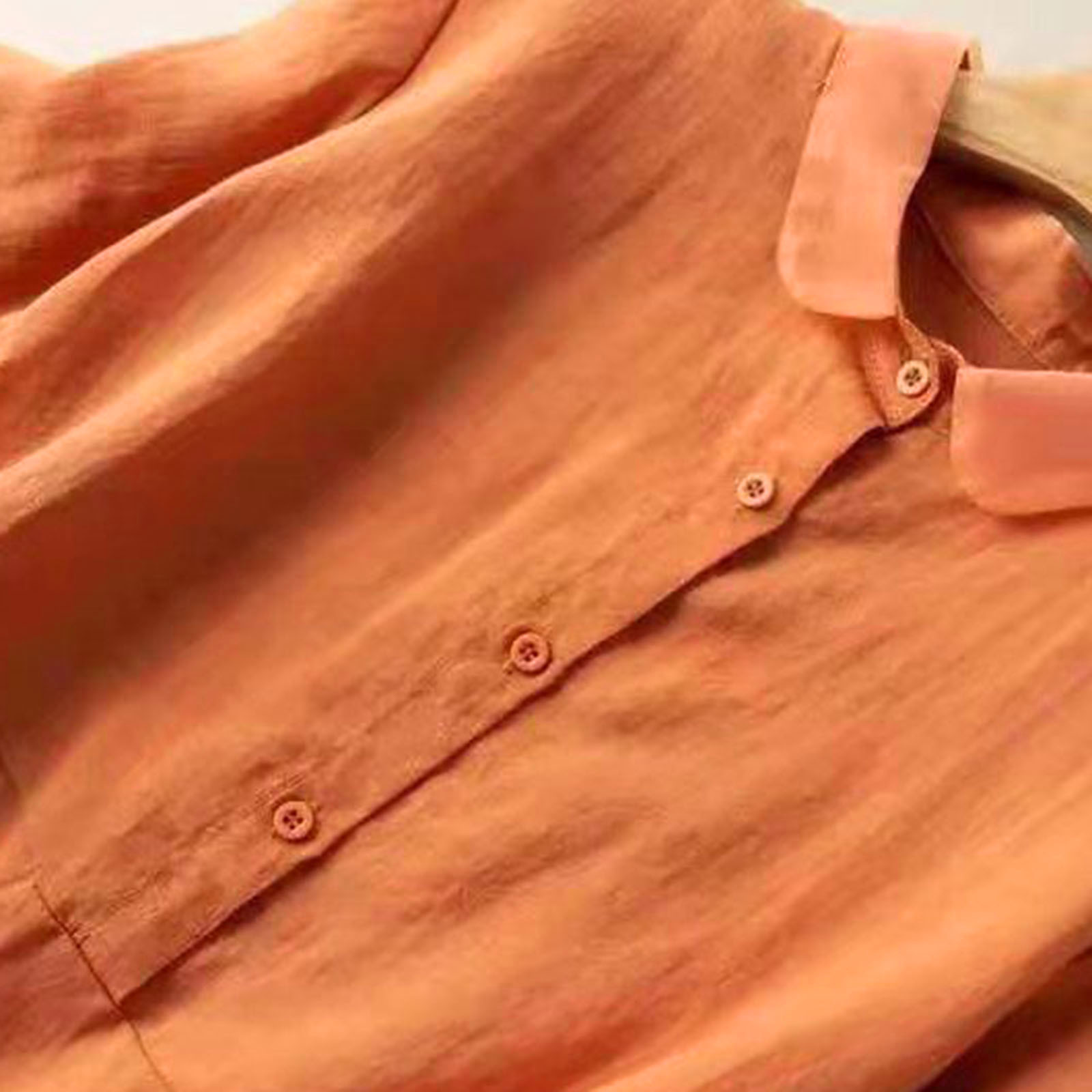 thumbnail image 5 of Camisa de mujer de lino con botones, manga corta y cuello redondo, top informal de algodón mezclado para la oficina, corte ajustado, temporada otoño, tallas M-XXXL, 5 of 7